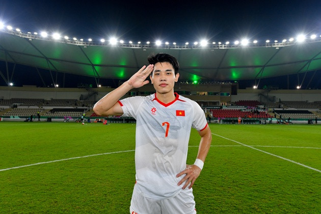 Nguyễn Đình Bắc gia hạn với Công an Hà Nội, ông Park Hang-seo chia tay World Cup 2026