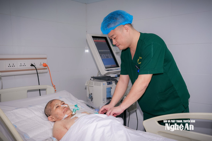 Hành trình của tấm thẻ Bảo hiểm y tế: Câu chuyện từ những bệnh nhân được trả chi phí lớn