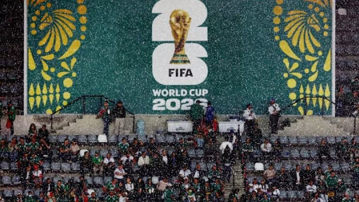 Trận Mexico gặp Ecuador tại World Cup 2026 tạm hoãn vì sét đánh quanh sân Azteca