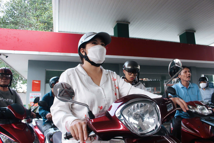 Cập nhật giá xăng dầu hôm nay 3/7/2026: Giá dầu thô giảm tiếp 2%