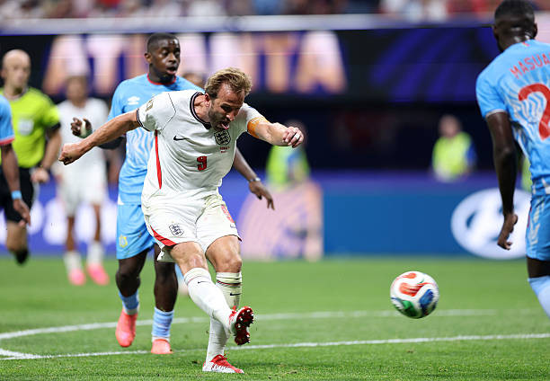 Harry Kane lập cú đúp giúp ĐT Anh ngược dòng: Dấu ấn Anthony Gordon và nỗi lo Marcus Rashford
