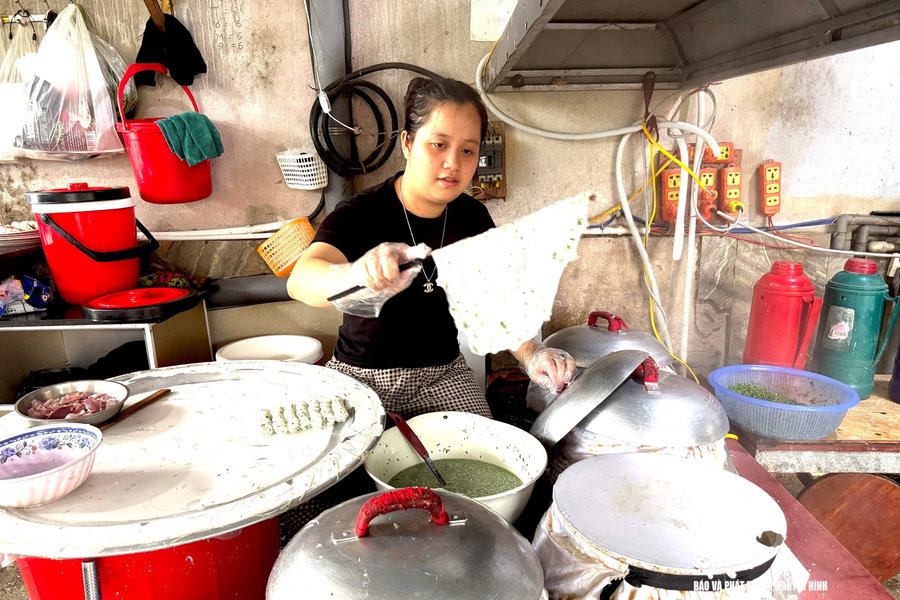 Bánh mướt Chợ Gám - thức quà dân dã đậm tình quê