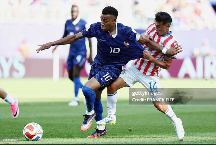 Pháp bế tắc trước Paraguay: Mbappe và Olise im tiếng trong hiệp một World Cup 2026