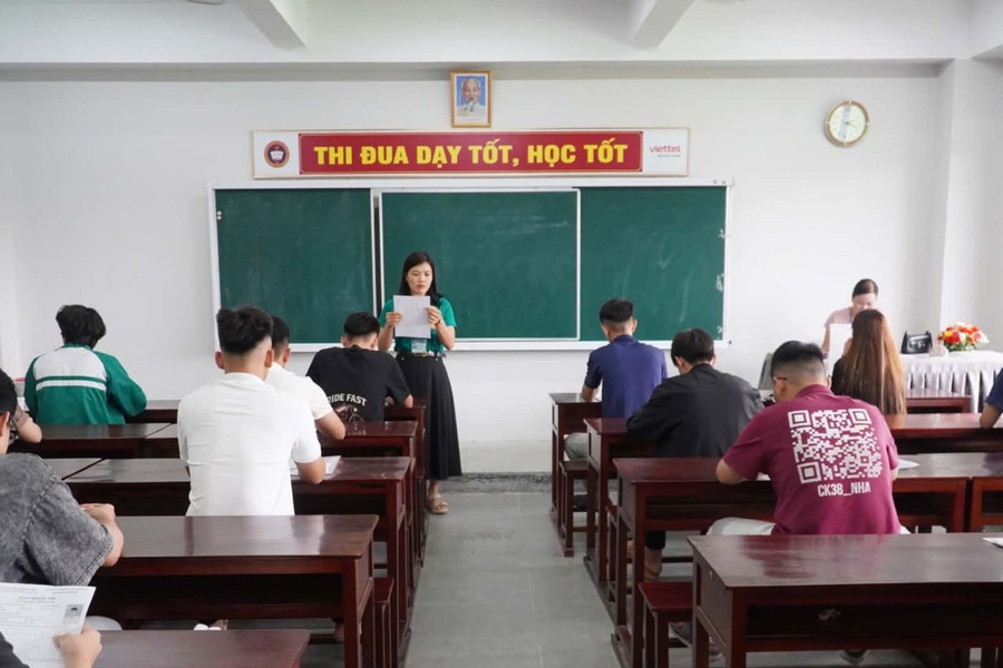 Phòng thi có 16/22 thí sinh đạt điểm 10 môn Toán, Sở GD-ĐT Hà Tĩnh lên tiếng
