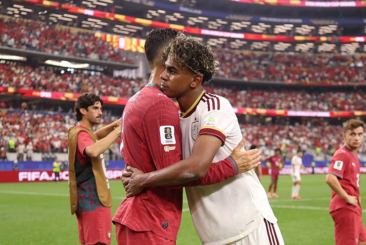 Tây Ban Nha loại Bồ Đào Nha tại World Cup 2026: Cái ôm của Yamal và đoạn kết cho Ronaldo