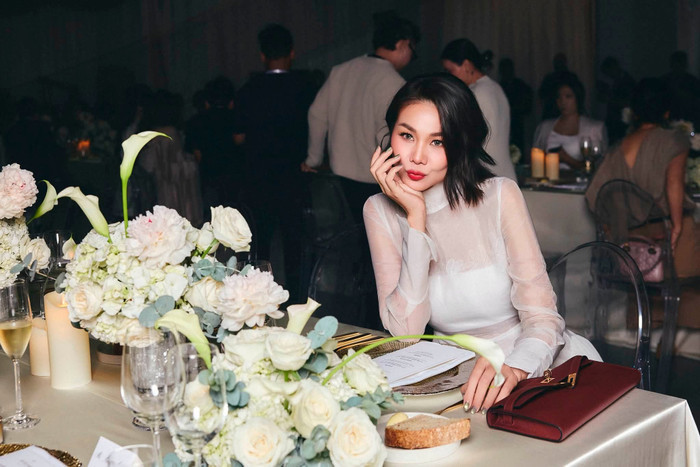 Siêu mẫu Thanh Hằng thay đổi diện mạo với mái tóc ngắn sau hơn 2 thập kỷ hoạt động nghệ thuật