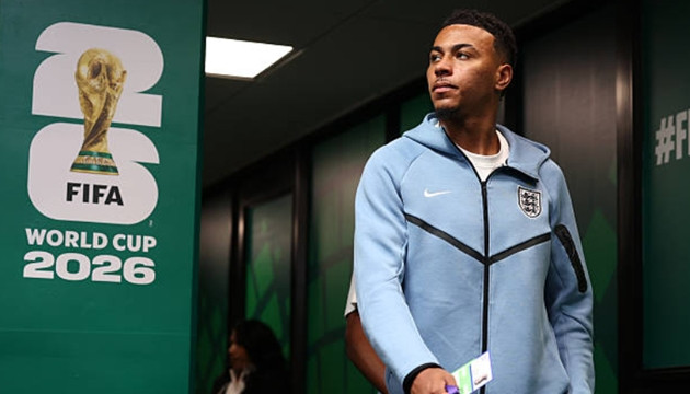 Arsenal chốt mục tiêu số một Morgan Rogers, Tottenham sẵn sàng chi 85 triệu bảng cho Junior Kroupi
