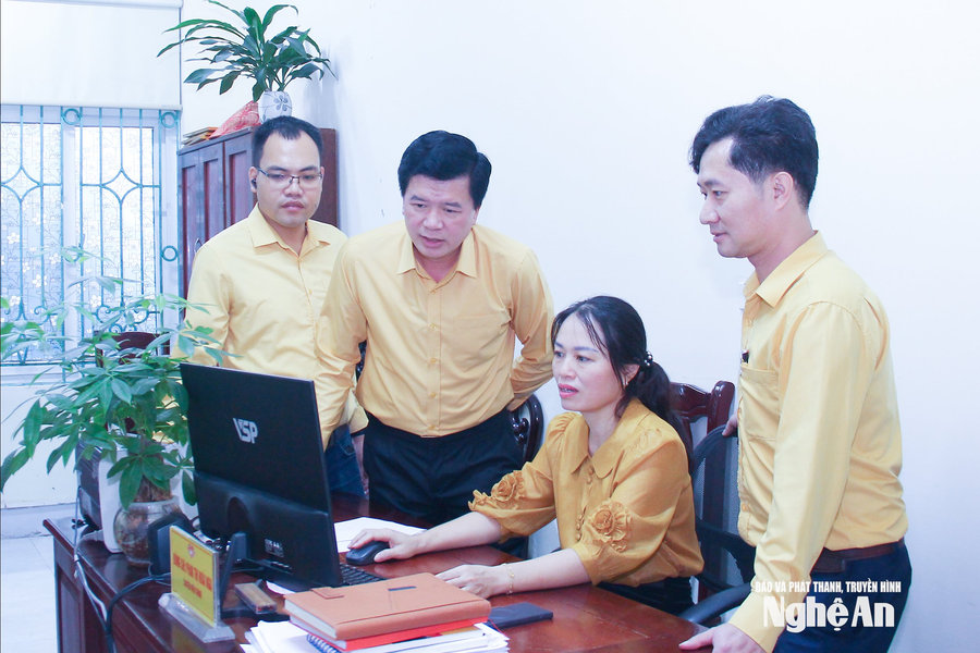 Tháo điểm nghẽn bằng công nghệ, đổi mới cách làm ở Mặt trận Nghệ An