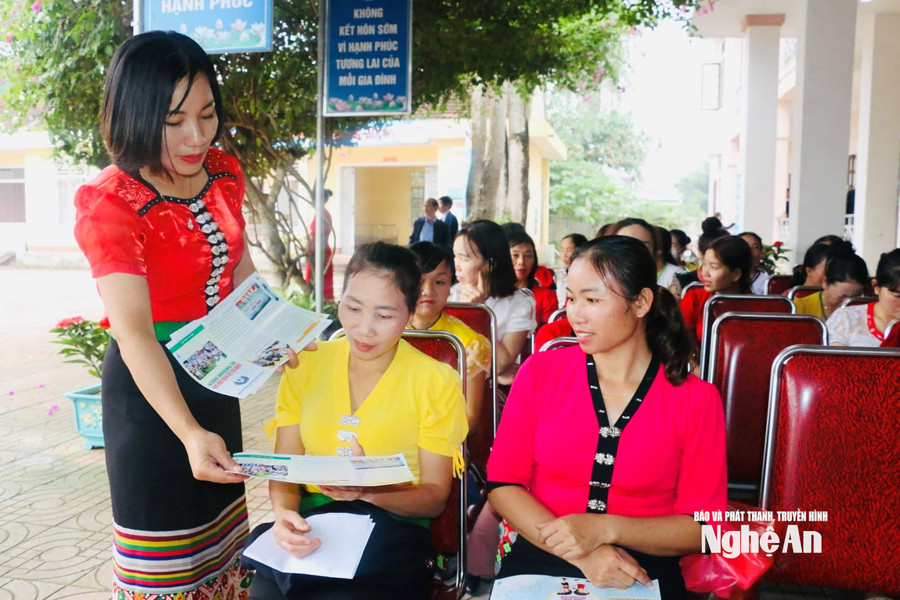 Luật Dân số trao quyền quyết định sinh con, mở rộng hàng loạt chính sách hỗ trợ