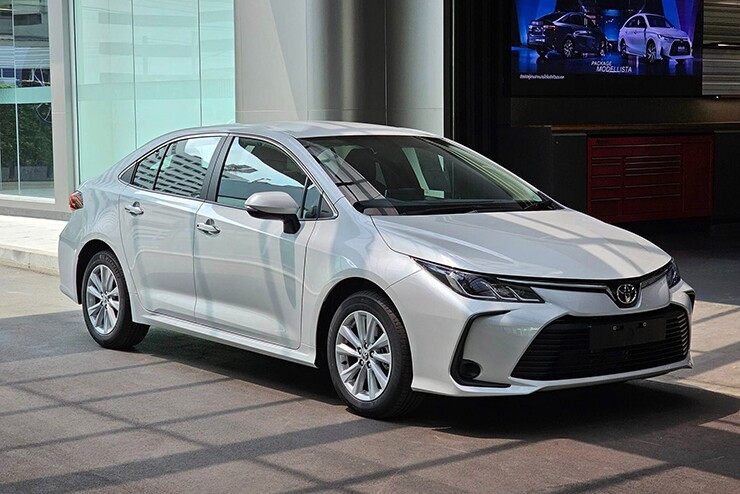 Toyota Corolla Altis 2026: Đánh giá chi tiết, thông số và giá lăn bánh mới nhất