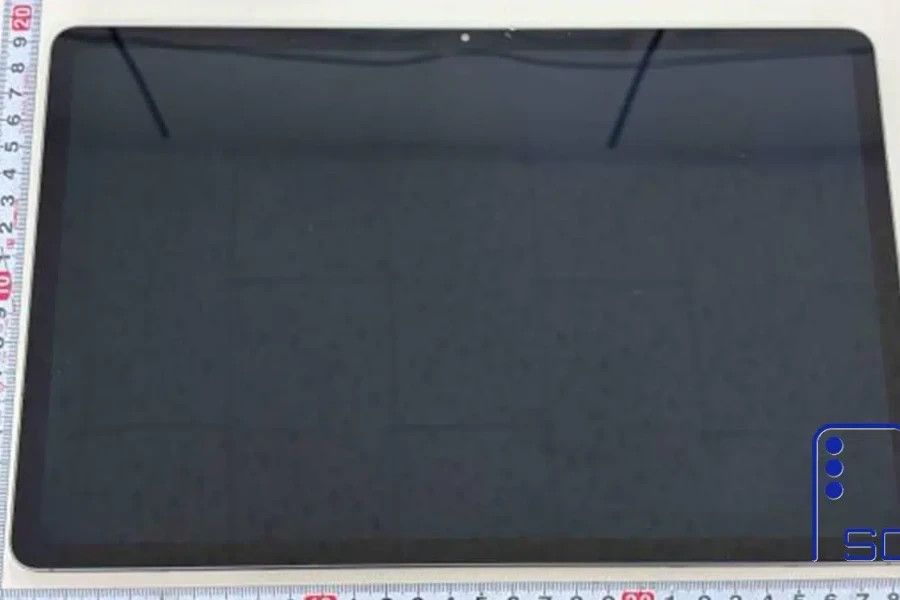 Lộ diện thiết kế Samsung Galaxy Tab S12+: Camera đặt trong viền thay vì đục lỗ
