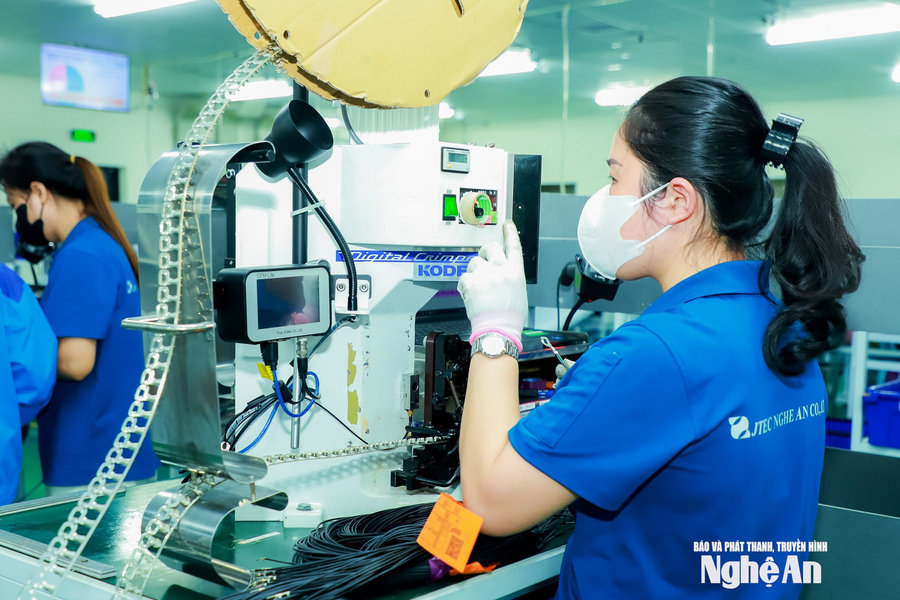 Nghệ An thu ngân sách vượt kịch bản, tăng tốc cho mục tiêu 35.000 tỷ đồng