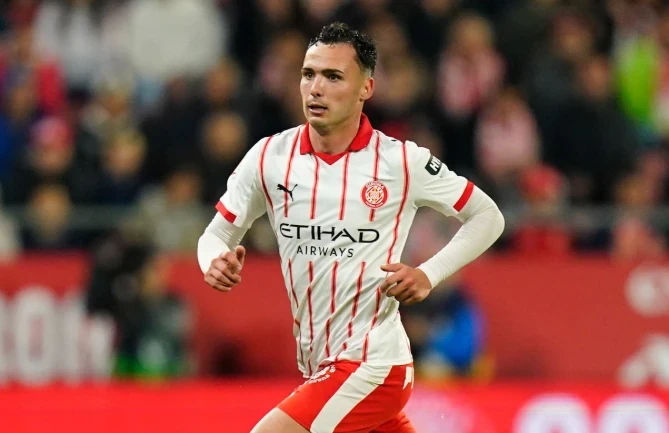 Arnau Martinez: Món hời 8 triệu euro giúp Liverpool giải bài toán tái thiết