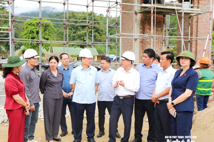 Hội đồng Dân tộc Quốc hội khảo sát thực hiện chính sách tại xã Môn Sơn