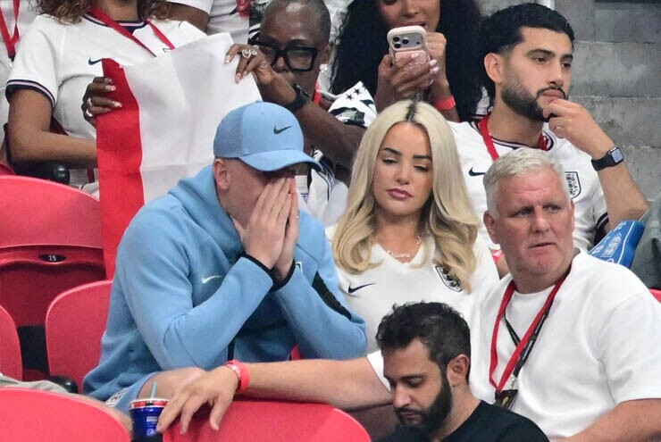 Nỗi đau World Cup 2026: Dàn WAGs an ủi tuyển Anh sau thất bại trước Argentina