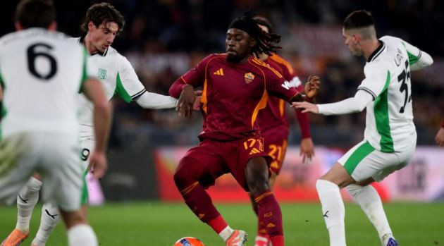 Manchester United dẫn đầu cuộc đua chiêu mộ Manu Kone: Lời giải cho bài toán tuyến giữa