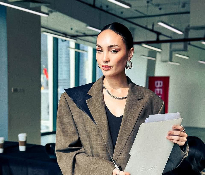 R'Bonney Gabriel bị loại sớm tại cuộc thi thiết kế: Khi danh hiệu Miss Universe không phải là lợi thế