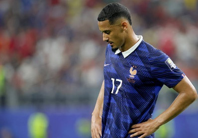 Arsenal tìm người thay William Saliba: Vì sao Jon Martin hay Jacobo Ramon ưu việt hơn John Stones?