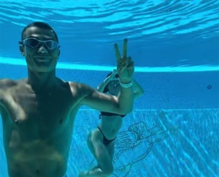Cristiano Ronaldo gác lại nỗi buồn World Cup: Liệu pháp tinh thần và thông điệp về tương lai
