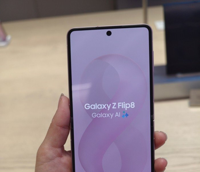Galaxy Z Flip8: Cuộc cách mạng về thiết kế mỏng nhẹ và hiệu năng chip 2nm