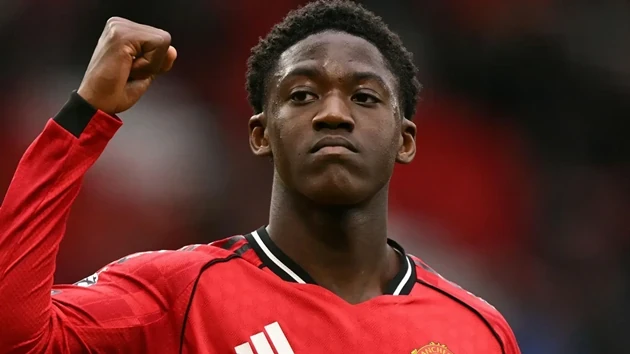 Man Utd cải tổ tuyến giữa: Kobbie Mainoo bất khả xâm phạm, tân binh phải tranh suất đá cặp