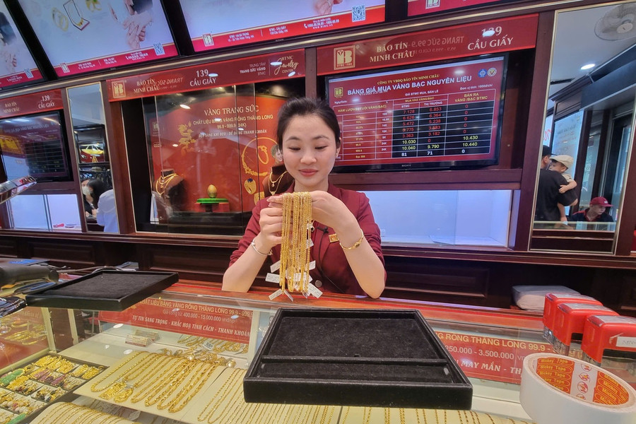 Giá vàng sáng 26/7/2026: Giá vàng SJC, nhẫn 9999 và giá vàng thế giới ngày cuối tuần
