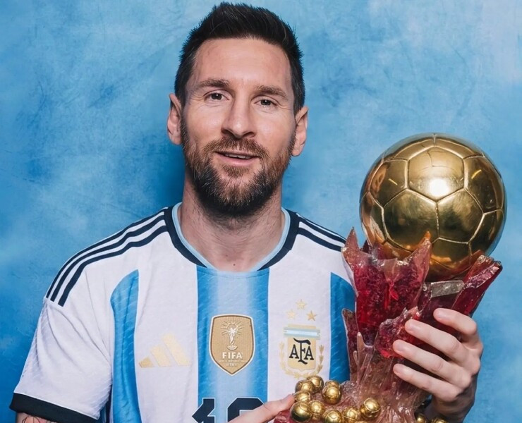 Đề xuất trao Siêu Quả bóng vàng cho Messi và tiết lộ về tương lai ở ĐT Argentina