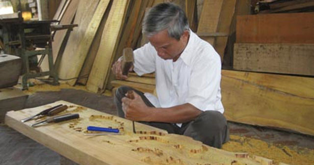 Đọc truyện đêm khuya: Thợ mộc làng Khuông