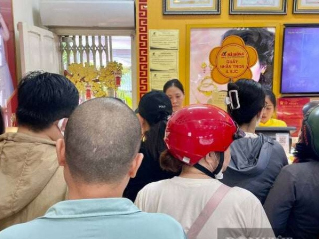 Giá vàng hôm nay 26/07/2026: SJC 137,5 - 141,5 triệu đồng/lượng, đi ngang