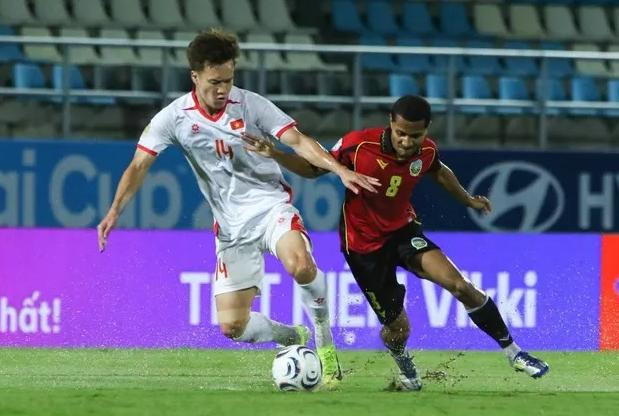 HLV Kim Sang-sik và toan tính giấu bài bóng chết sau trận thắng Timor-Leste 7-0