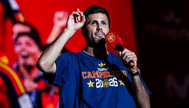 Real Madrid quyết chiêu mộ Rodri và Diomande, Juventus đàm phán chốt hạ thương vụ Zirkzee