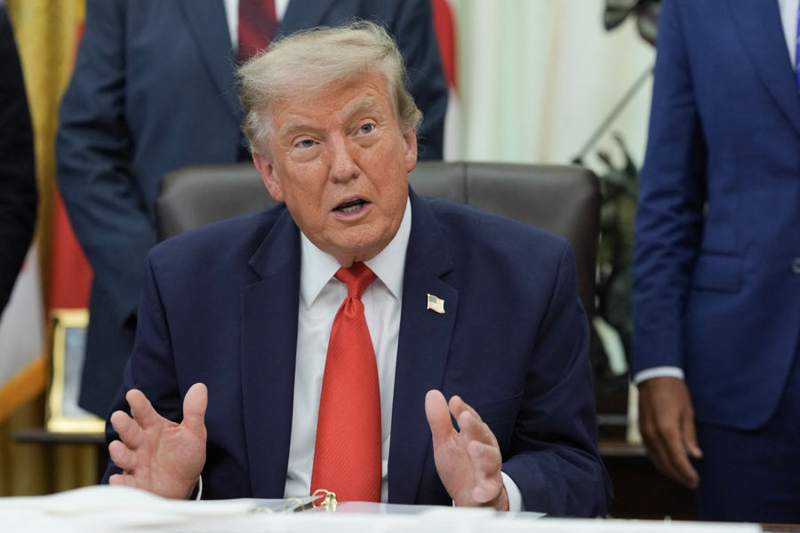 Tổng thống Donald Trump tuyên bố giáng "đòn mạnh" vào Iran, căng thẳng Trung Đông leo thang