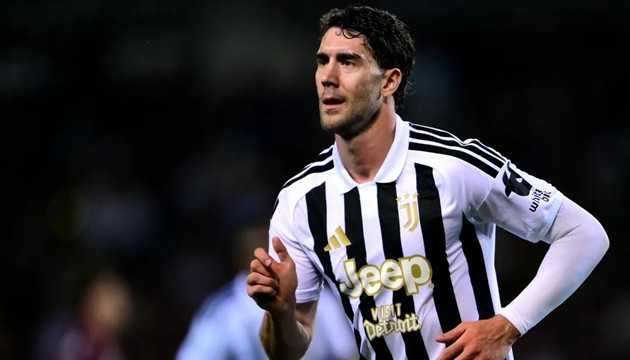 Manchester United bế tắc vụ Dusan Vlahovic vì đòi hỏi lương 130.000 bảng mỗi tuần