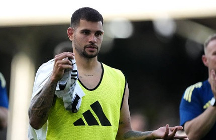 Ván cờ chuyển nhượng Bruno Guimaraes: Arsenal toan tính và sự giận dữ của Newcastle