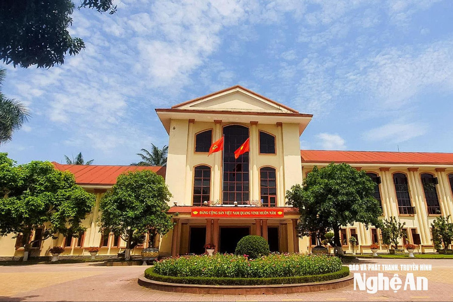 Ban Thường vụ Tỉnh ủy Nghệ An lập Bộ phận nghiên cứu chuyên đề