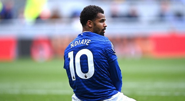 Thành Manchester từ chối giá 75 triệu bảng cho Ndiaye, Al-Hilal vươn lên dẫn đầu