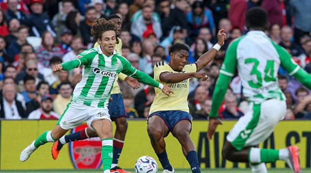 Arsenal thất thủ 1-3 trước Real Betis: Myles Lewis-Skelly vẫn nhìn thấy điểm sáng