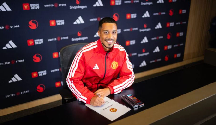 Tielemans 35 triệu bảng hay Guimaraes 75 triệu bảng: Đâu mới là thương vụ hời nhất Ngoại hạng Anh?
