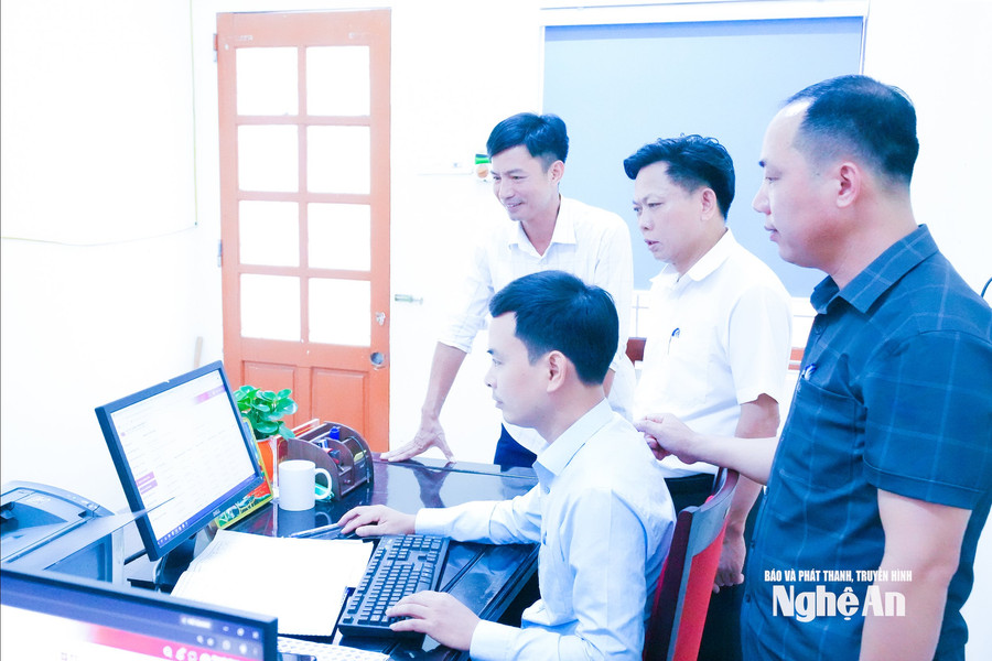 Nghệ An: Đổi mới quản lý đảng viên trên nền tảng dữ liệu số