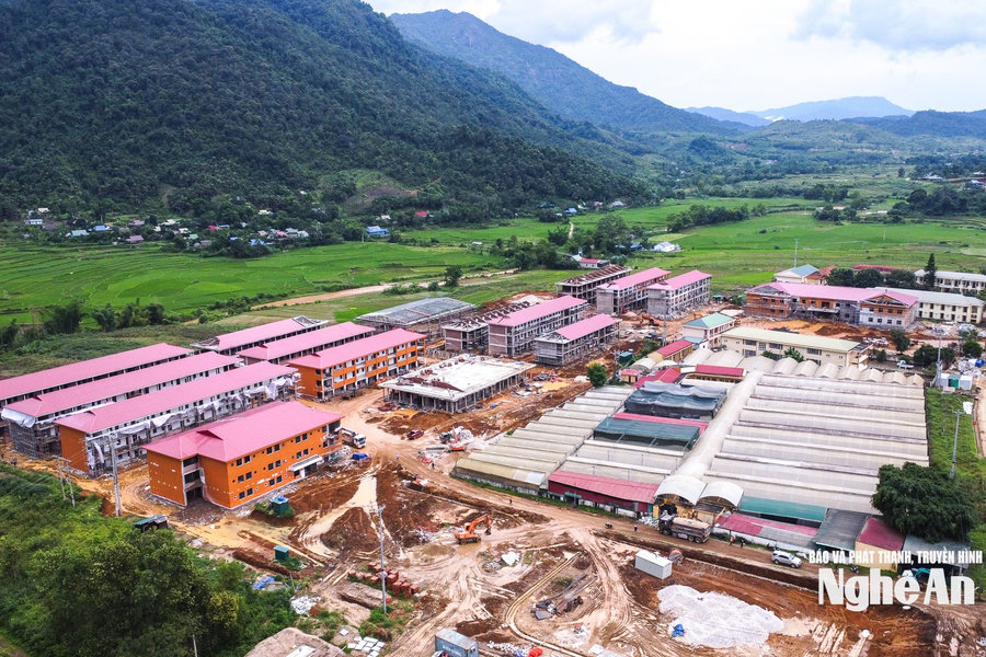 Trường liên cấp biên giới hướng tới ngày khai giảng năm học mới