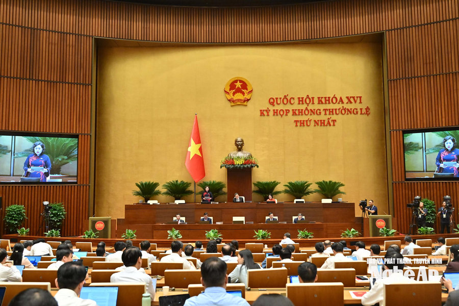 Hôm nay (10/8), Quốc hội tiếp tục thảo luận tại hội trường về các dự án luật
