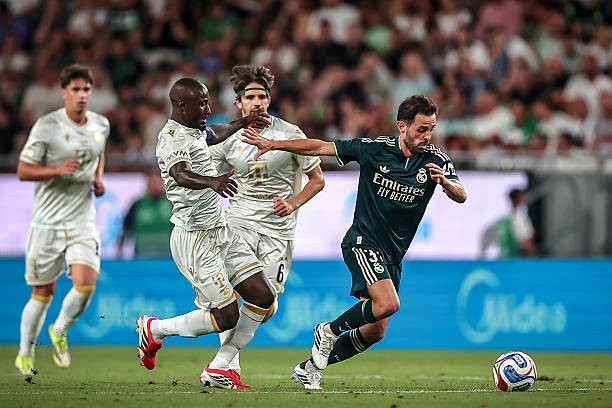 Bernardo Silva ra mắt Real Madrid: Cú hích chiến thuật của Jose Mourinho tại Budapest