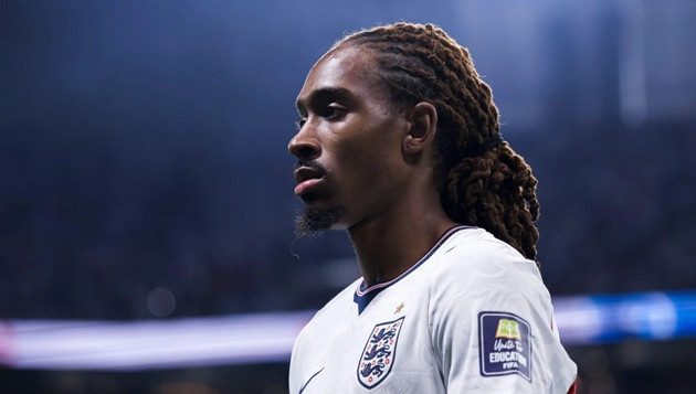 Djed Spence rực sáng tại World Cup 2026, mở ra cơ hội gia nhập Liverpool hoặc Chelsea