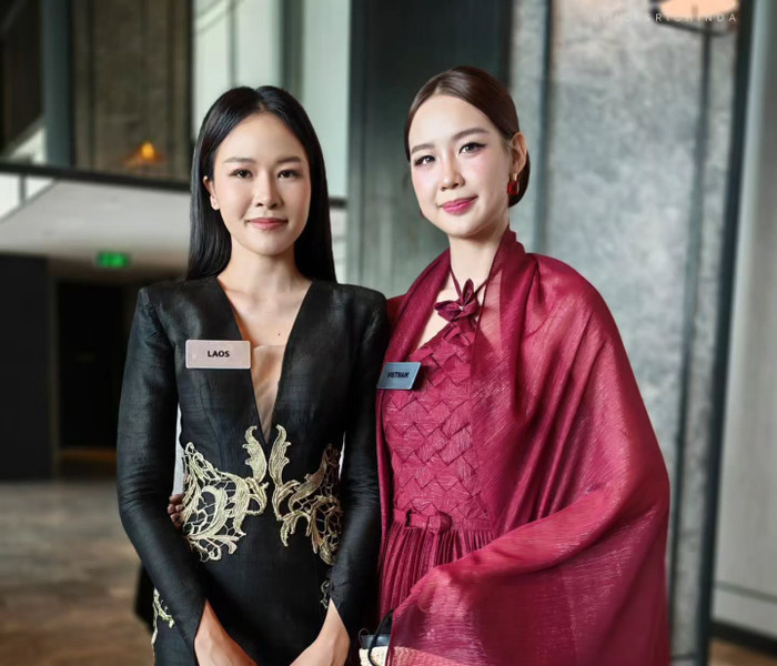 Đại diện Việt Nam Bảo Ngọc ghi điểm tinh tế tại Miss World nhờ hành động tôn trọng bạn thi Lào