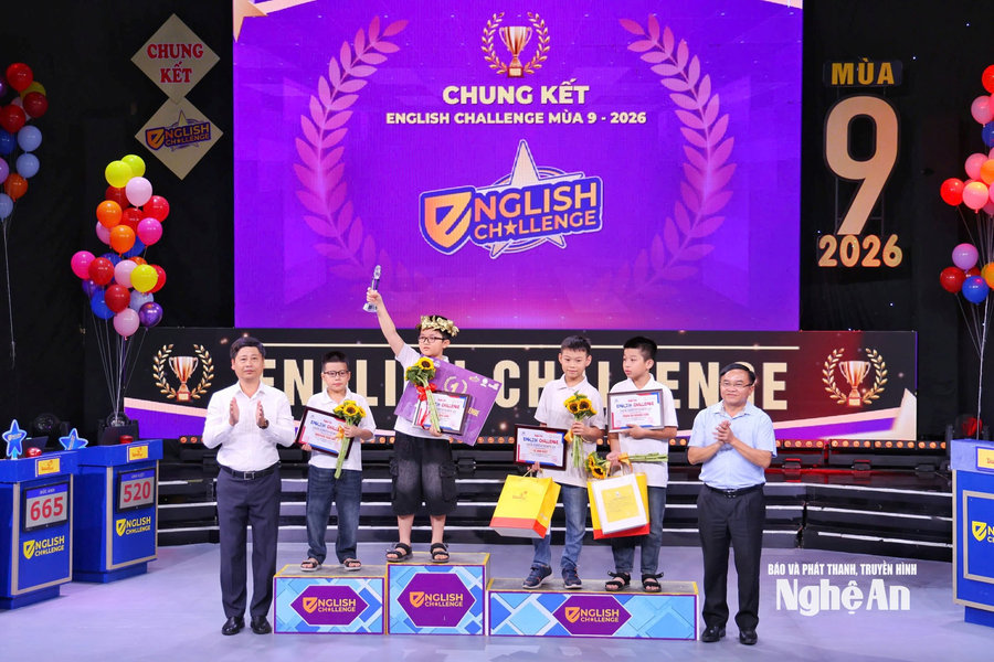 Thí sinh Trần Đức Anh - Trường Tiểu học Cầu Giát giành vòng nguyệt quế English Challenge mùa 9