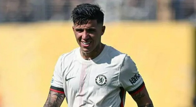 Chelsea ra hạn chót phát giá 120 triệu bảng thương vụ Enzo Fernandez tới Manchester City