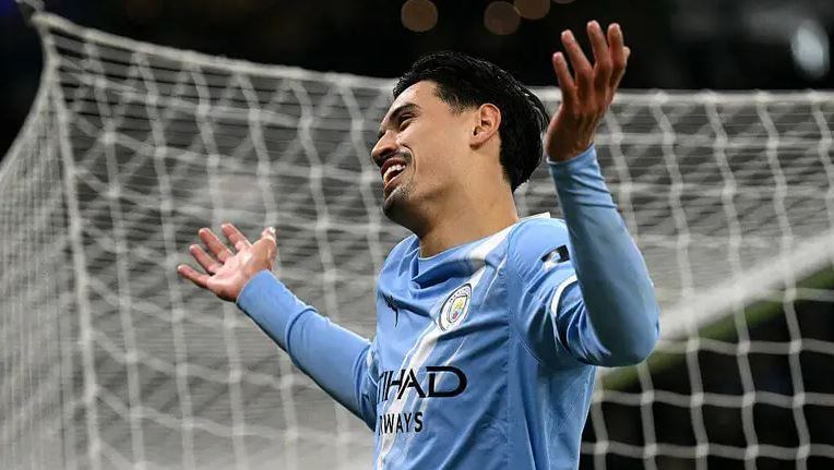 Vì sao Cầu thủ xuất sắc nhất Serie A Tijjani Reijnders nhanh chóng thất bại tại Man City?