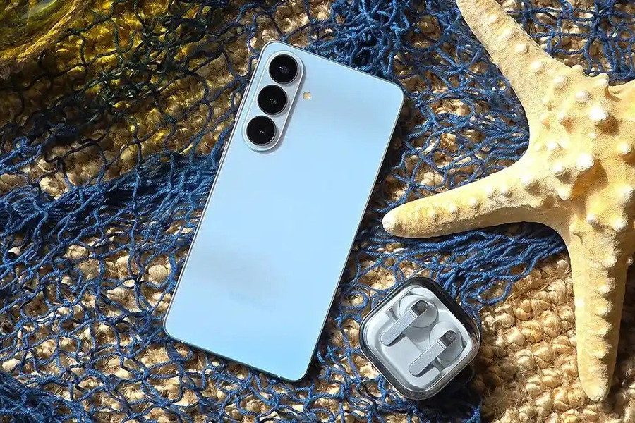 Galaxy S26 FE bất ngờ lộ diện cấu hình mạnh mẽ cùng 3 sắc màu ấn tượng trên trang bán lẻ Nga