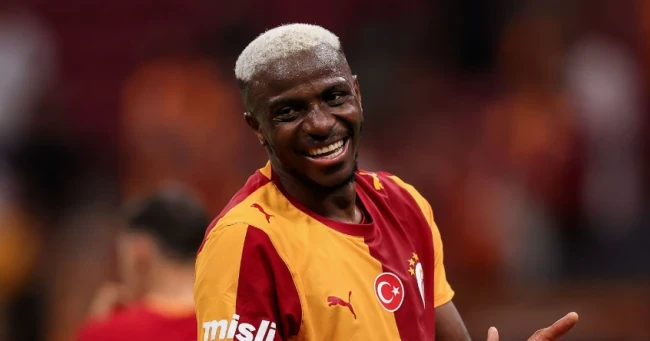 Chuyển nhượng 15/8: MU đại chiến Arsenal vì Victor Osimhen, Barca dốc sức chiêu mộ Rodri