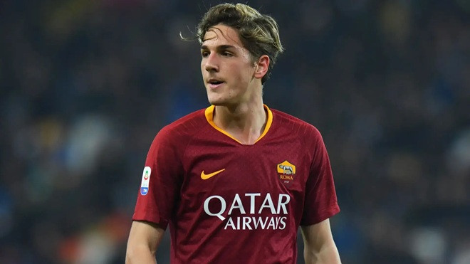 Ajax nhắm chiêu mộ Nicolo Zaniolo để lấp khoảng trống Mika Godts vừa chuyển sang PSG